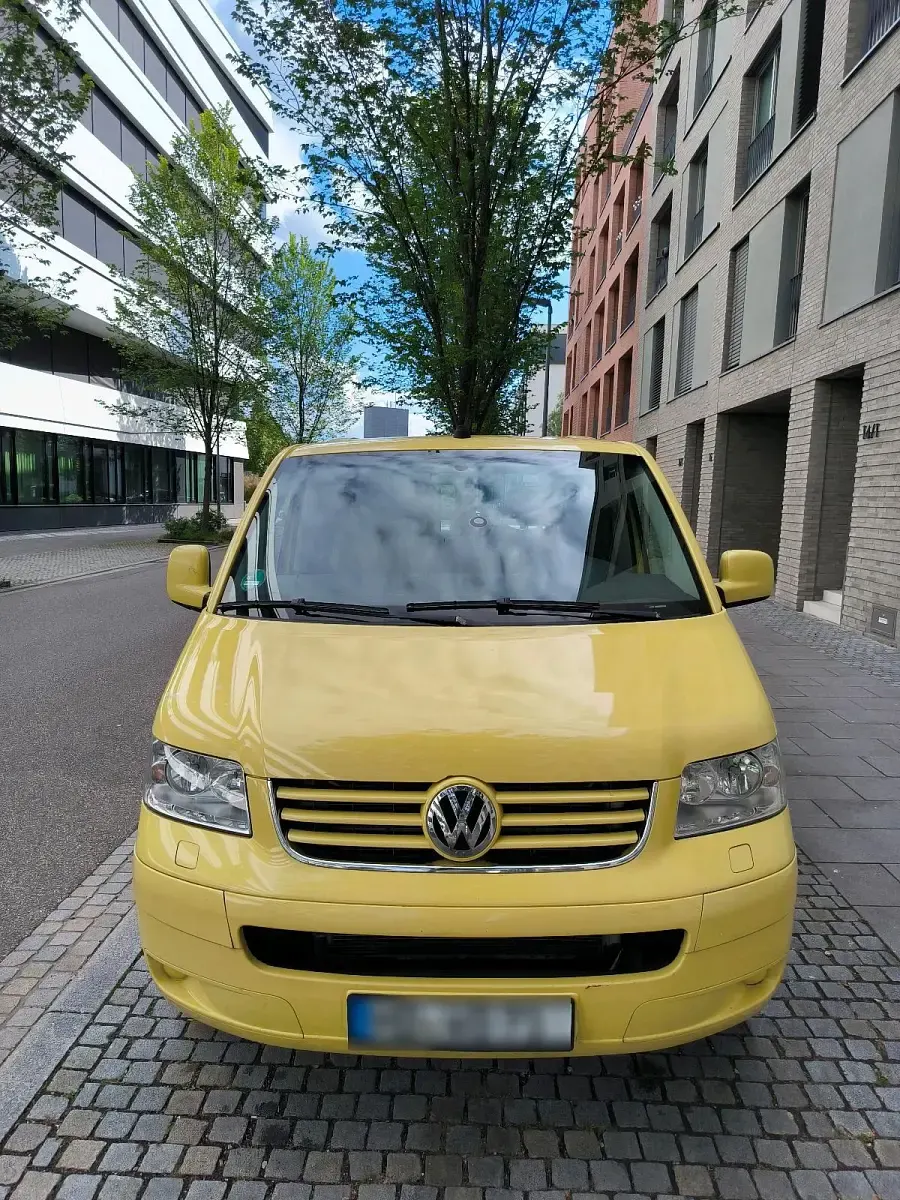 Gebraucht VW Caravelle 174 PS (127 kW) 2005 Gelb Van