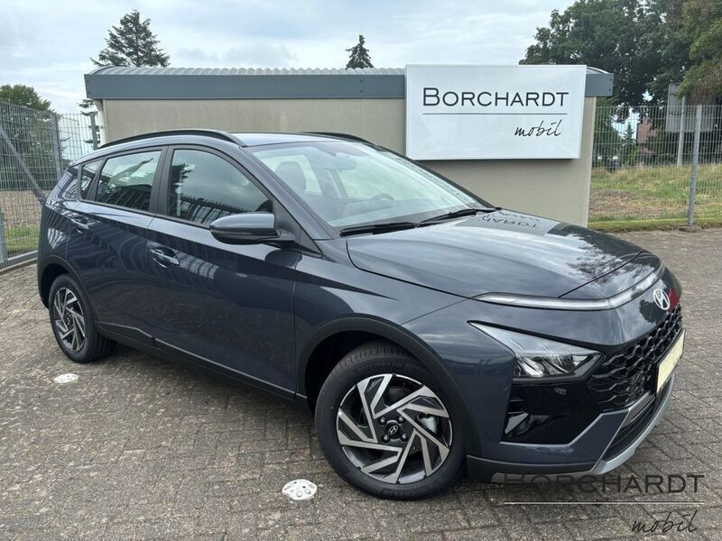 Aurora grey / met (grau) Neu 2024 Hyundai Bayon Trend SUV | 20.980 € (Superpreis) - Bild 1/4
