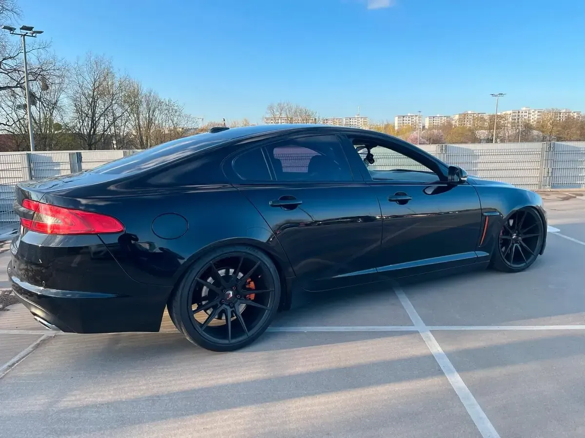 Gebraucht Jaguar XF 190 PS (139 kW) 2012 Schwarz Coupé