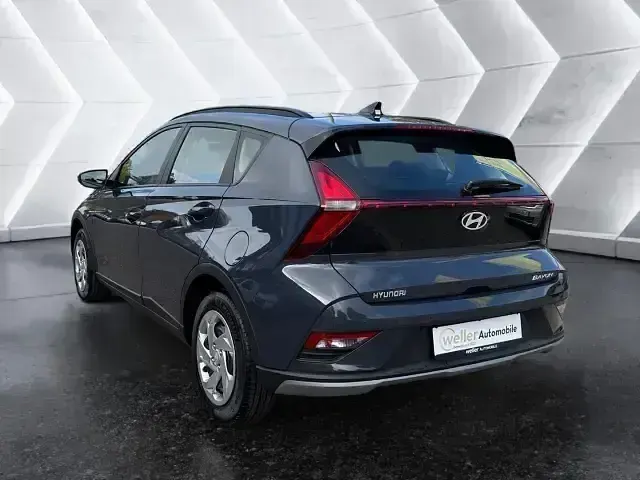Neu Hyundai Bayon Select 101 PS (74 kW) 2026 Grau SUV