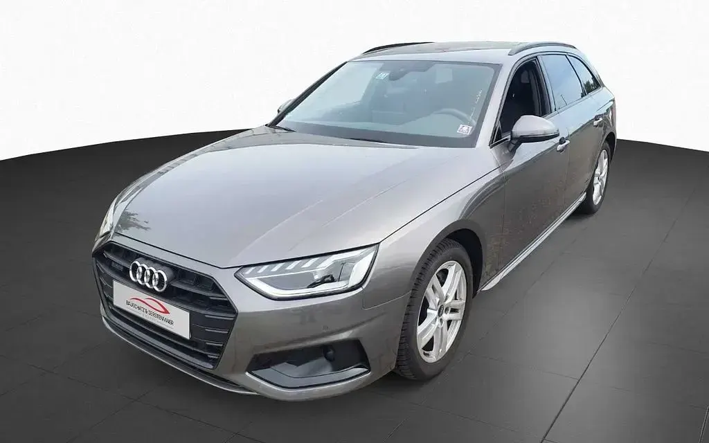 Gebraucht Audi A4 Advanced 204 PS (150 kW) 2022 Grau Kombi