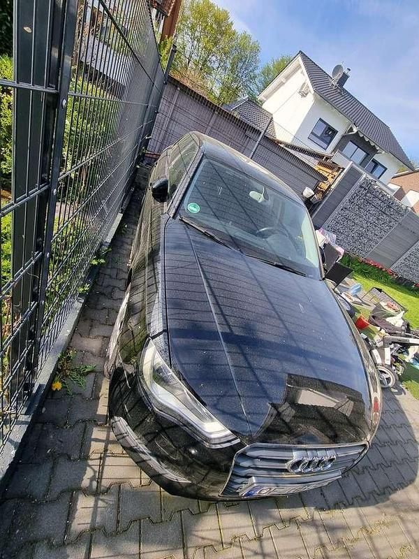 Second-hand Audi A3 110 CP (80 kW) 2014 Negru Break