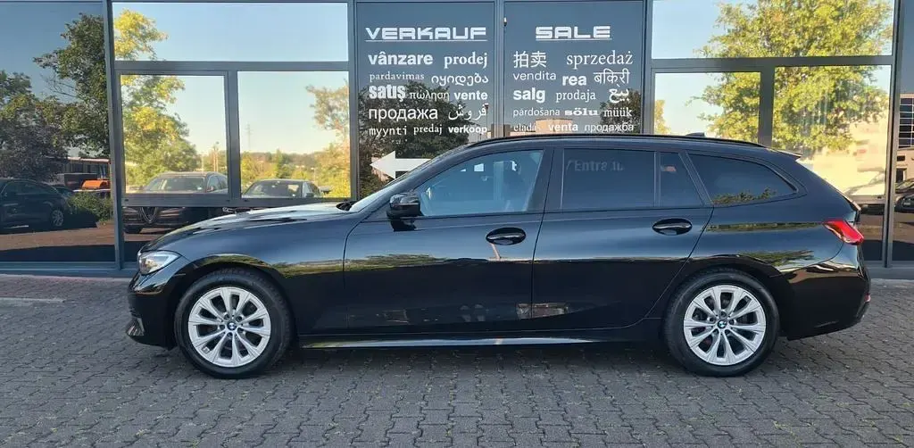Occasion BMW 320 Advantage 190 ch (139 kW) 2020 Noir Berline