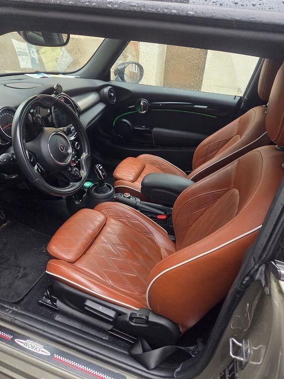 Gebraucht Mini John Cooper Works 306 PS (225 kW) 2019 Braun Kleinwagen