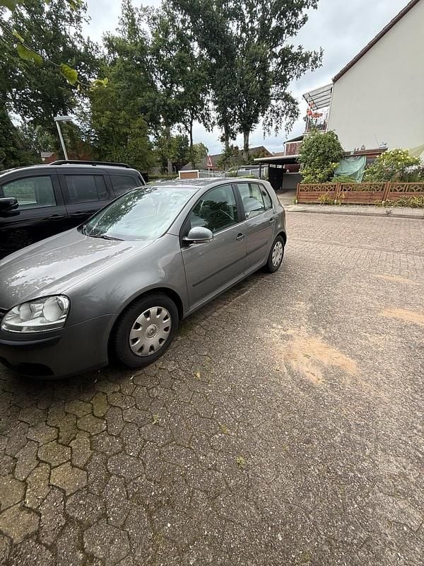 Gebraucht 2006 VW Golf V Kleinwagen | 1.250 € (Superpreis) - Bild 1/4
