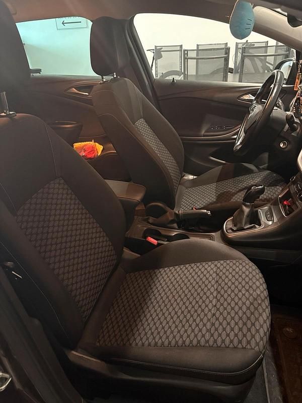 Gebraucht Opel Astra 125 PS (91 kW) 2019 Braun Kombi