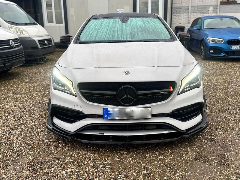 Gebraucht Mercedes CLA45 AMG AMG 381 PS (280 kW) 2018 Schwarz Limousine