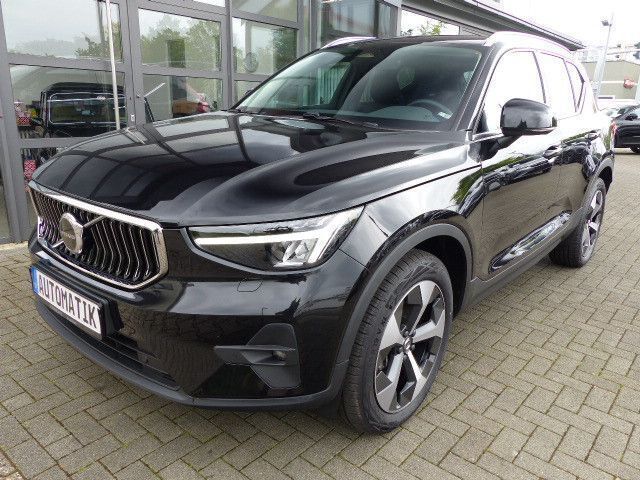 Schwarz Gebraucht 2023 Volvo XC40 Plus SUV | 34.990 € (Fairer Preis) - Bild 1/4