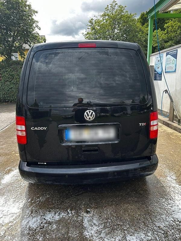 Gebraucht VW Caddy Comfortline 102 PS (75 kW) 2012 Schwarz Van / Kleinbus
