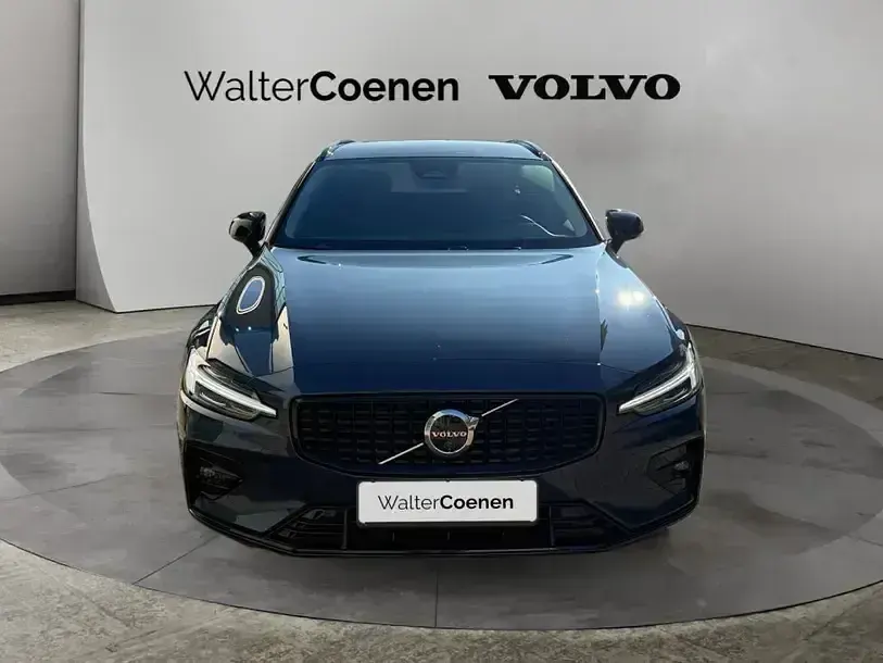 Occasion Volvo V60 Plus 197 ch (144 kW) 2025 Bleue Break