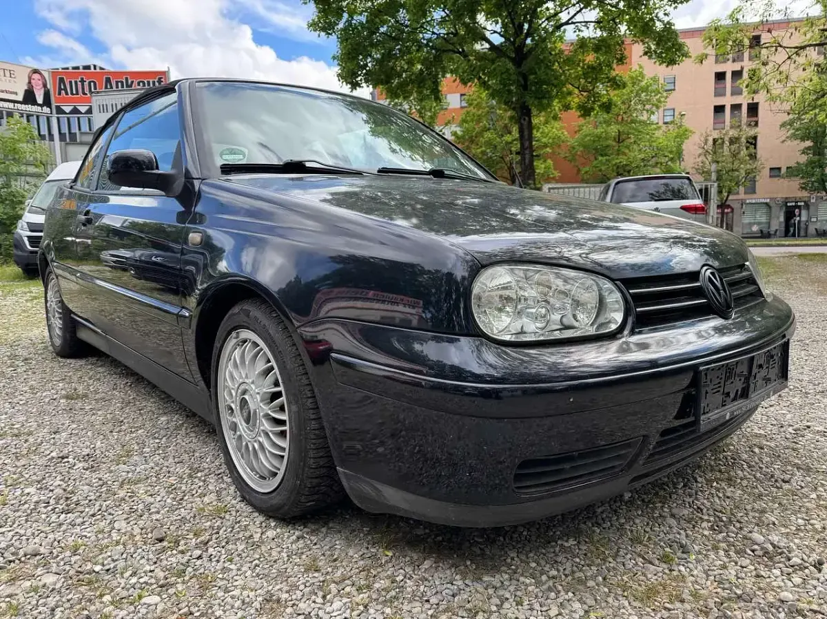 Brugt VW Golf Cabriolet Highline 101 HK (74 kW) 1998 Sort Cabriolet