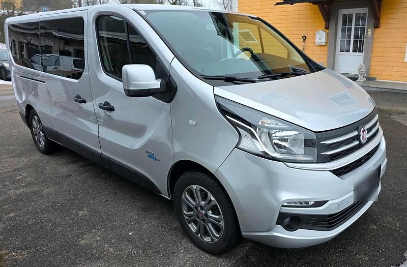 Gebraucht Fiat Talento 92 PS (67 kW) 2018 Silber Van / Kleinbus