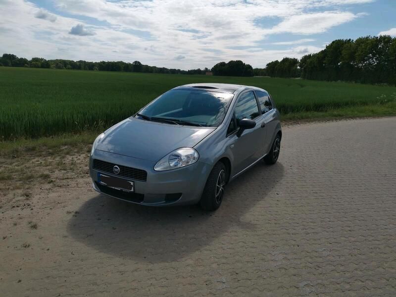 Grau Gebraucht 2007 Fiat Punto Kleinwagen | 2.900 € - Bild 1/4