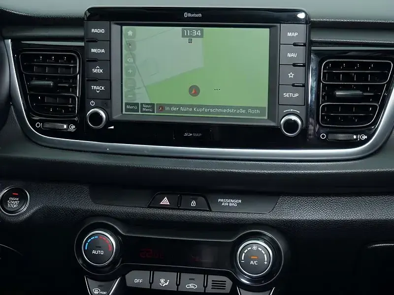Usata Kia Rio 120 CV (88 kW) 2019 Nero Utilitaria
