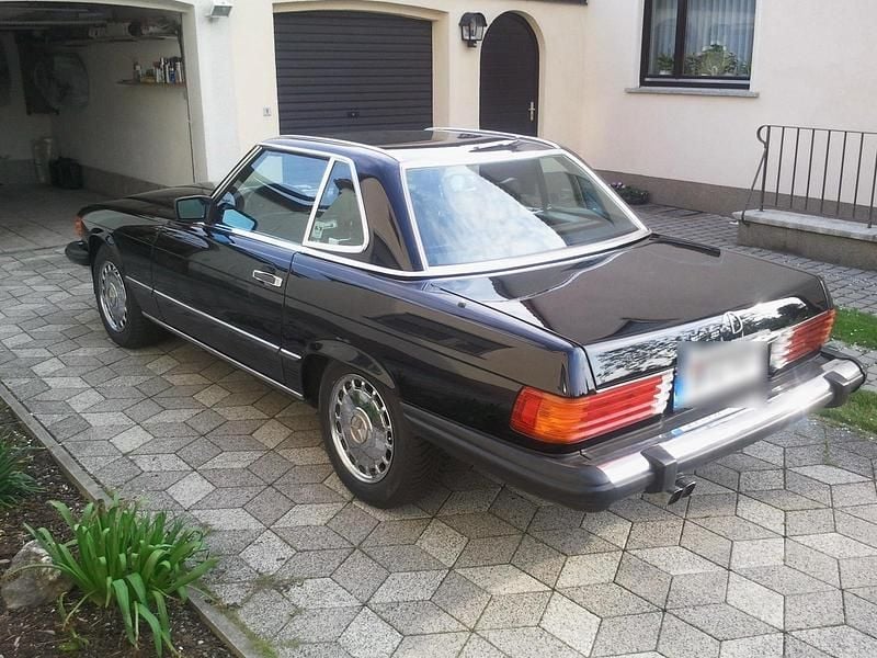 Gebraucht Mercedes 560 231 PS (169 kW) 1986 Schwarz Cabrio