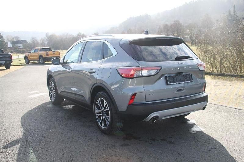 Gebraucht Ford Kuga Titanium 190 PS (139 kW) 2020 Solarsilber SUV