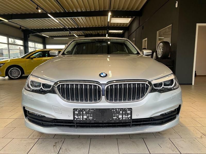 Gebraucht BMW 520 Performance 190 PS (139 kW) 2018 Silber Limousine