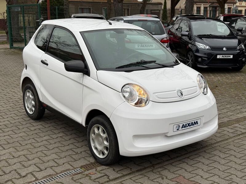 Weiß Gebraucht 2021 Aixam Minauto Kleinwagen | 9.999 € - Bild 1/4