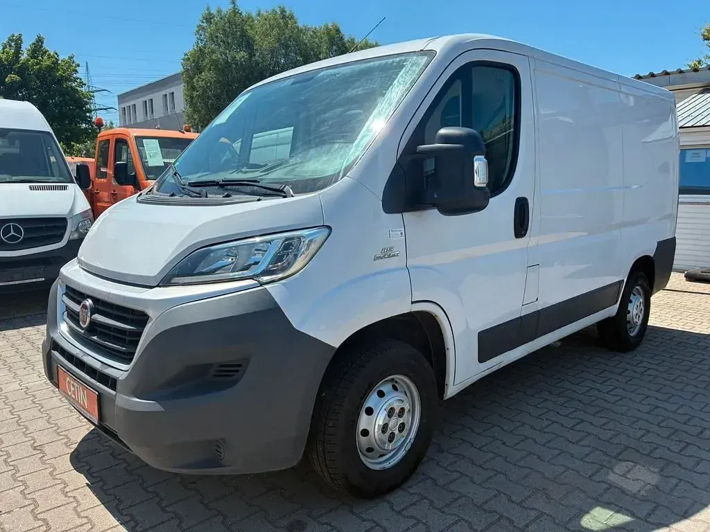 Gebraucht Fiat Ducato 116 PS (85 kW) 2015 Weiß Van