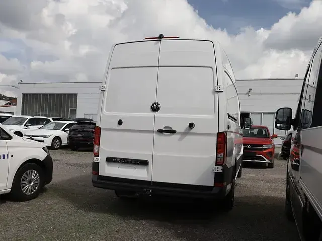 Neu VW Crafter 140 PS (102 kW) 2026 Candyweiß Van