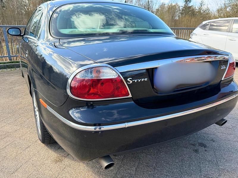 Käytetty Jaguar S-Type S 207 HP (152 kW) 2007 Musta Sedan