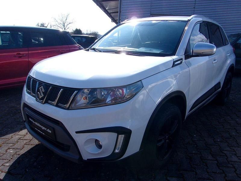 Gebraucht Suzuki Vitara 140 PS (102 kW) 2017 Weiß SUV