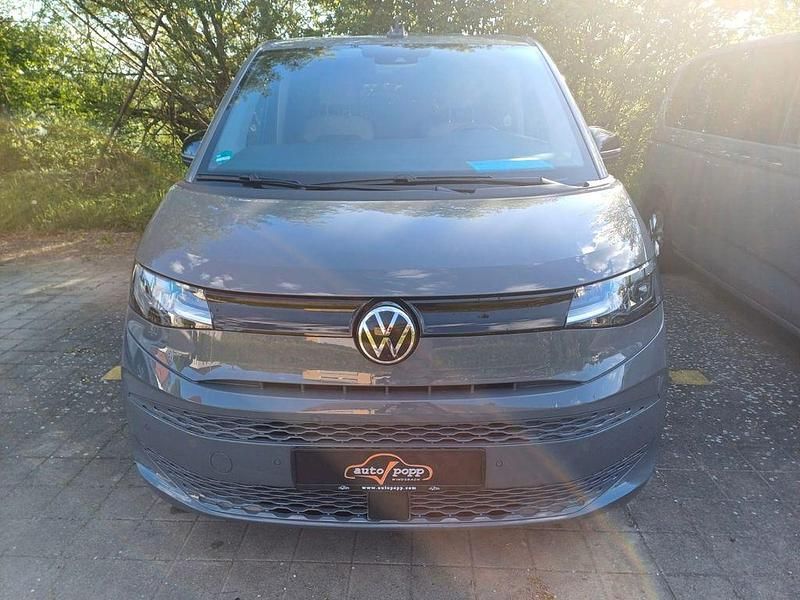 Second-hand VW Multivan 204 CP (150 kW) 2023 Gri Monovolum