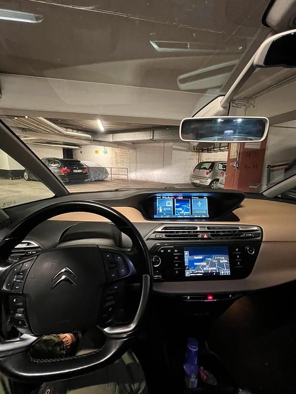 Silber Gebraucht 2016 Citroën C4 Picasso Van / Kleinbus | 8.700 € (Fairer Preis) - Bild 1/4