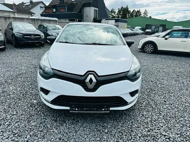 Gebraucht Renault Clio IV Life 76 PS (55 kW) 2019 Weiß Limousine