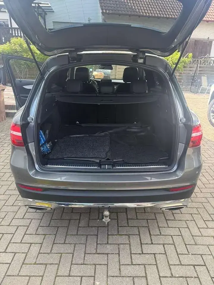 Gebraucht Mercedes GLC250 211 PS (155 kW) 2018 SUV