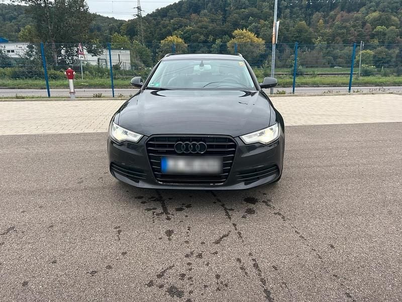 Andere farben Gebraucht 2011 Audi A6 Premium Kombi | 16.850 € (Teuer) - Bild 1/4