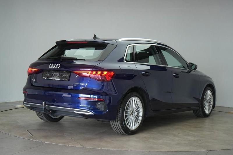 Gebraucht Audi A3 Advanced 150 PS (110 kW) 2021 Blau Limousine