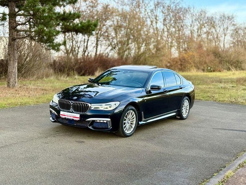 Schwarz Gebraucht 2017 BMW 740 Performance Limousine | 24.490 € (Guter Preis) - Bild 1/4