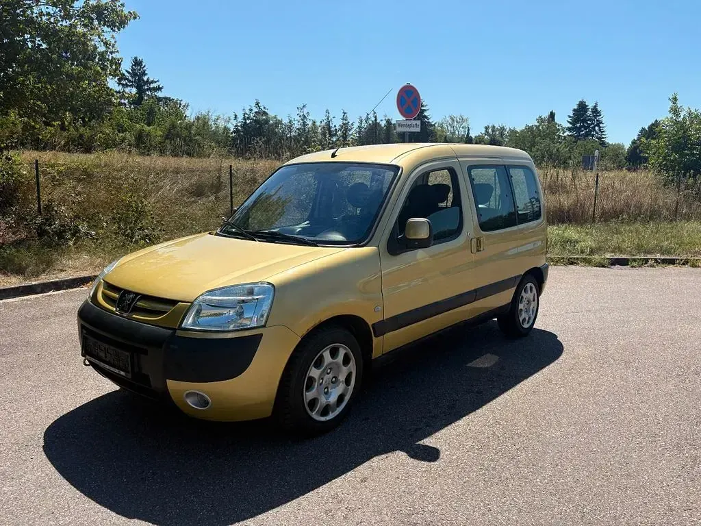 Gebraucht Peugeot Partner 90 PS (66 kW) 2005 Gelb Van / Kleinbus