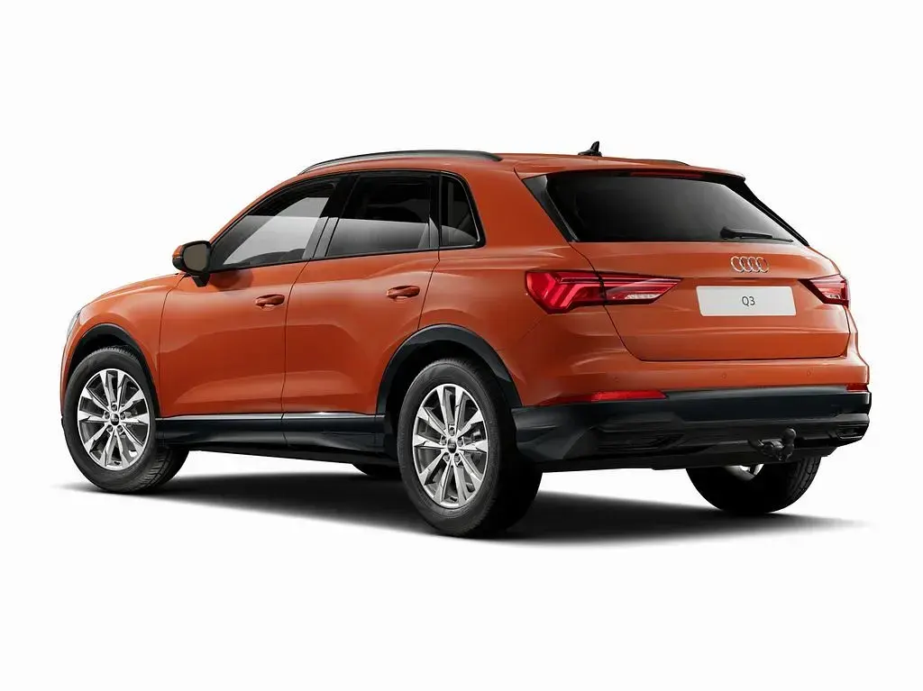 Gebraucht Audi Q3 Comfort 150 PS (110 kW) 2025 Pulsorange SUV