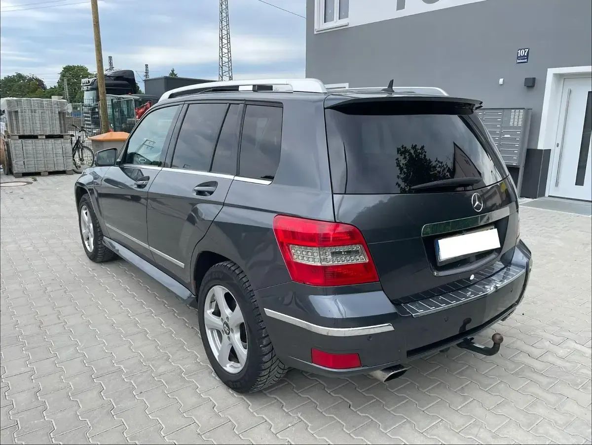 Gebraucht Mercedes GLK350 224 PS (164 kW) 2009 Grau SUV