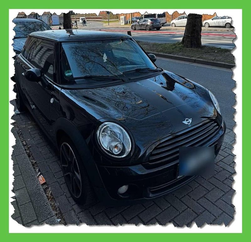 Gebraucht Mini Cooper Coupé 75 PS (55 kW) 2010 Schwarz Coupé
