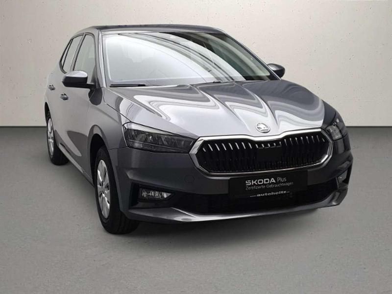 Neu Skoda Fabia Selection 95 PS (69 kW) 2025 Graphite grau metallic Kleinwagen