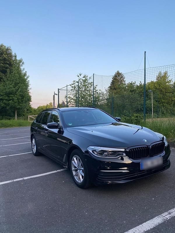 Usata BMW 520 190 CV (139 kW) 2017 Nero Station wagon