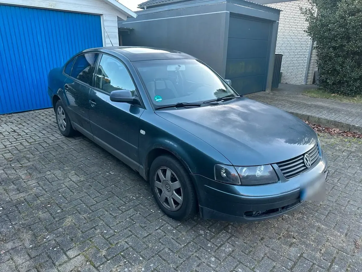 Usata VW Passat 150 CV (110 kW) 2000 Berlina