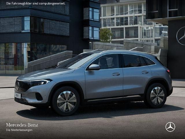 Silber Gebraucht 2024 Mercedes EQA300 Advanced SUV | 33.990 € (Fairer Preis) - Bild 1/4