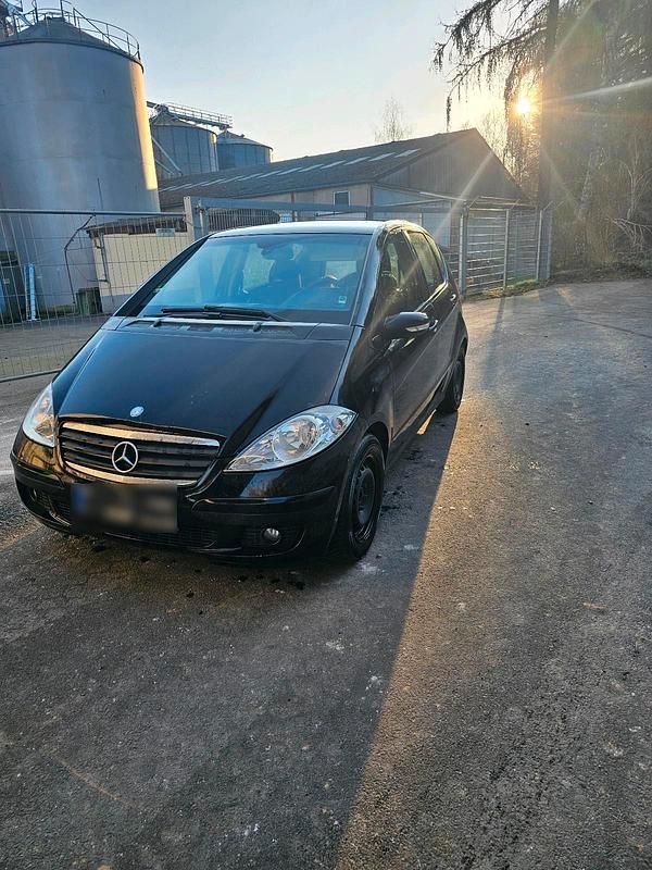 Gebraucht Mercedes A170 Classic 116 PS (85 kW) 2005 Schwarz Kleinwagen