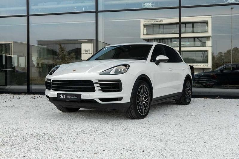 Weiß Gebraucht 2019 Porsche Cayenne Chrono SUV | 59.900 € (Guter Preis) - Bild 1/4