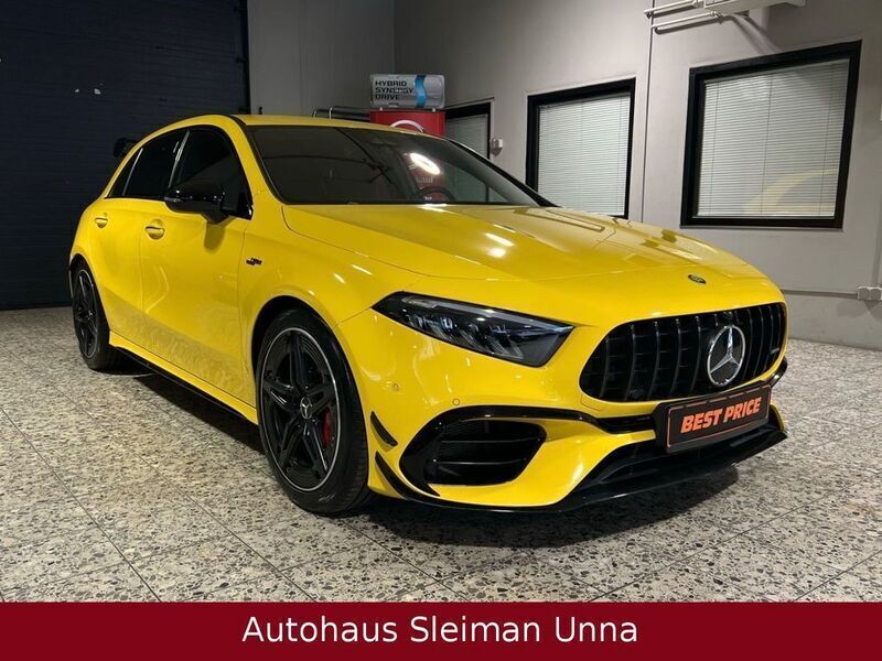 Gelb Gebraucht 2024 Mercedes A45 AMG AMG Limousine | 53.990 € (Fairer Preis) - Bild 1/4