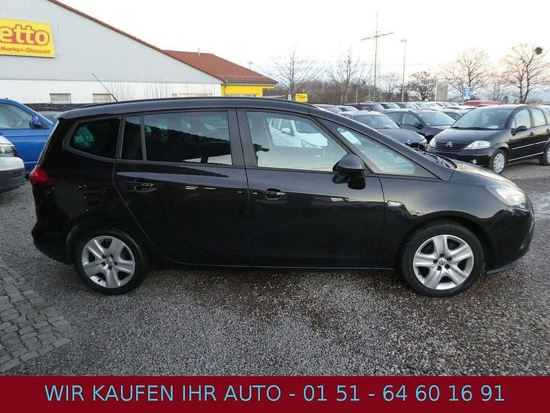 Gebraucht Opel Zafira Tourer Edition 140 PS (102 kW) 2012 Schwarz Van / Kleinbus