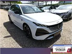 Neu Peugeot 308 136 PS (100 kW) 2026 Weiß (okenit weiß metallic) Limousine