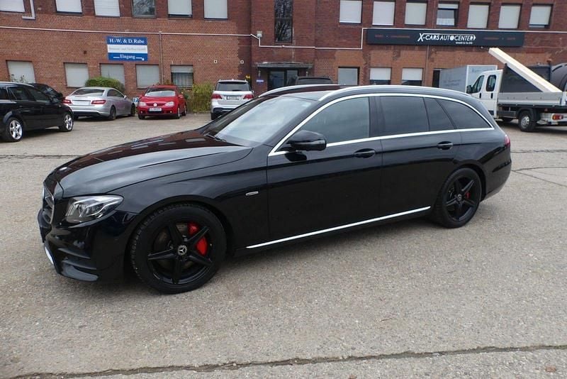 Schwarz Gebraucht 2019 Mercedes E350 Business Kombi | 20.950 € (Guter Preis) - Bild 1/4
