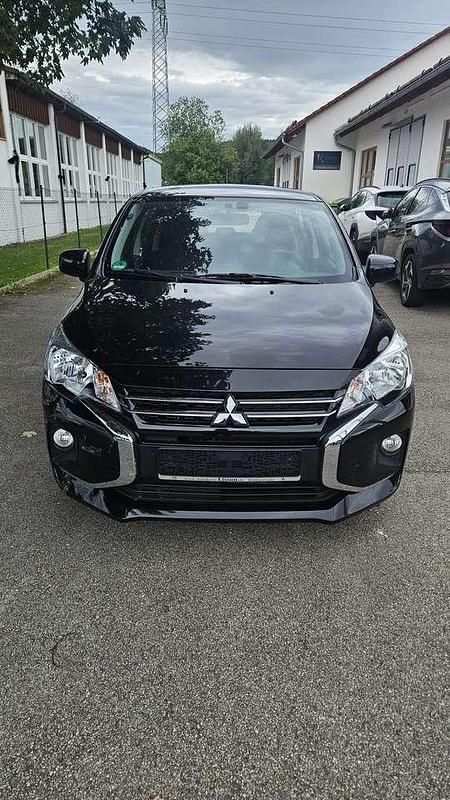 Schwarz Gebraucht 2024 Mitsubishi Space Star Select Kleinwagen | 8.900 € (Superpreis) - Bild 1/4