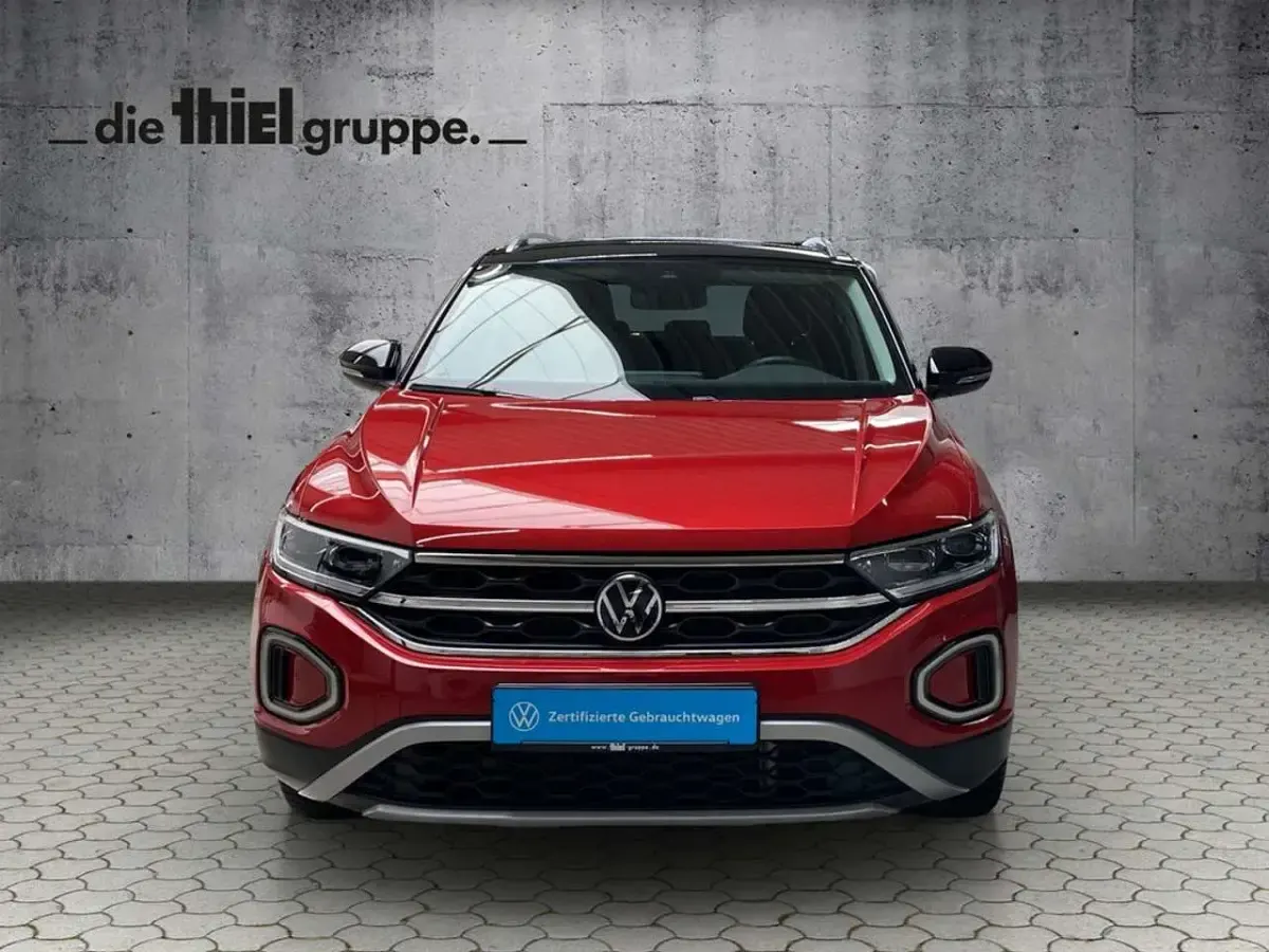 Gebraucht VW T-Roc Style 150 PS (110 kW) 2025 Rot SUV