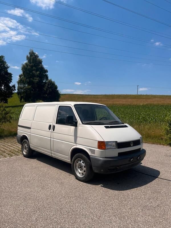 Weiß Gebraucht 1996 VW T4 Van | 4.900 € (Guter Preis) - Bild 1/4